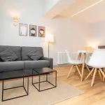 Apparts De L\'Oncle Louis