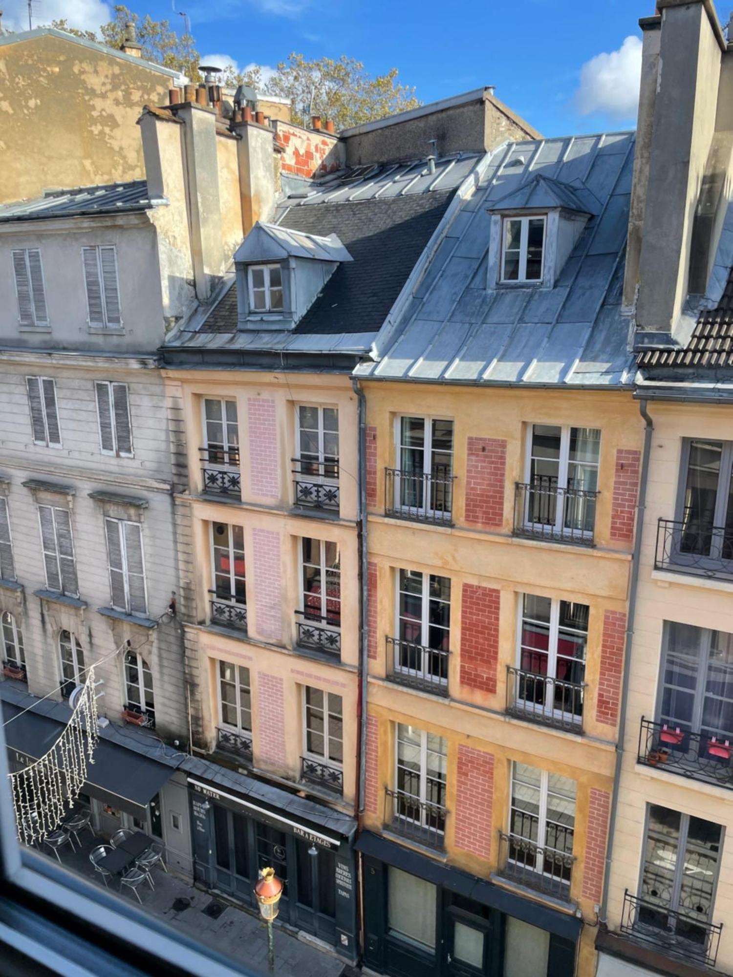 De L'oncle Louis Aparthotel Versailles